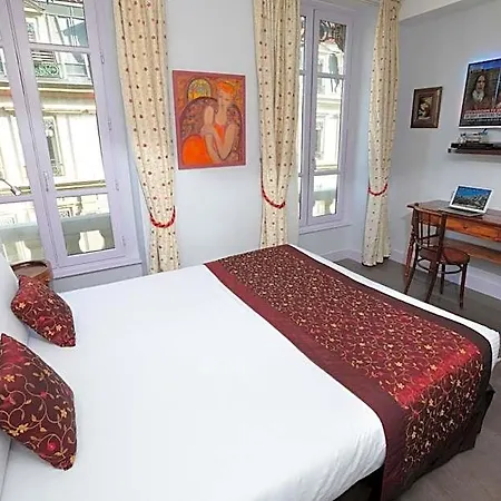 Des Celestins Hotel 3*