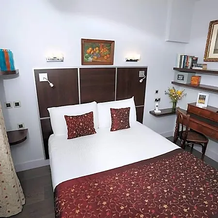 Des Celestins Hotel 3*