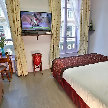 Des Celestins Hotel 3*